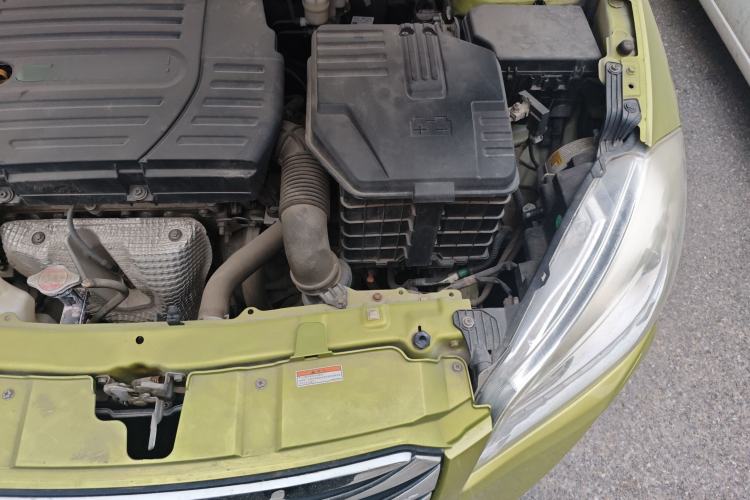 Used Suzuki S-Cross 2014 1.6L CVT Four-Wheel Drive Luxury Version
