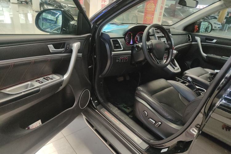 Used Haval H6 2015 Sport Edition 1.5T Automatic Two-Wheel Drive Luxury Model
