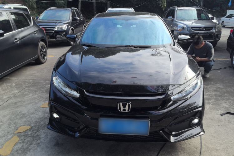Used Honda Civic 2021 HATCHBACK 220TURBO CVT Trendy Cool Edition
