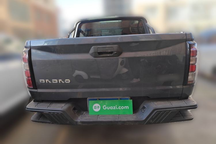 Used JMC DaDao 2023 All-Purpose Model 2.3T Diesel Manual 4x4 Standard-Wheel Comfort Edition
