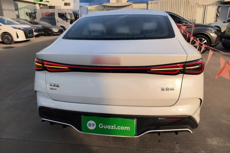 Used BYD Seal 06 New Energy 2024 DM-i 120KM Luxury Model
