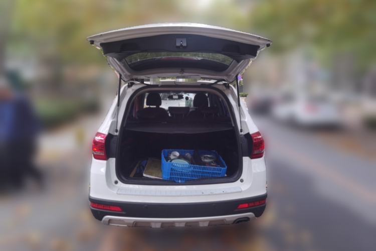 Used Haval H6 2017 Red-Label Sport Edition 1.5T Automatic Two-Wheel Drive Luxury Model
