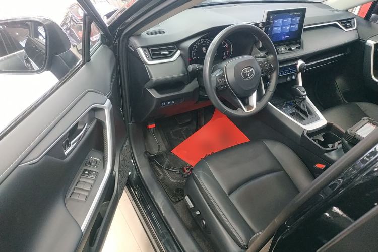 Used Toyota RAV4 2022 2.0L CVT Two-Wheel Drive Fashion Plus Edition
