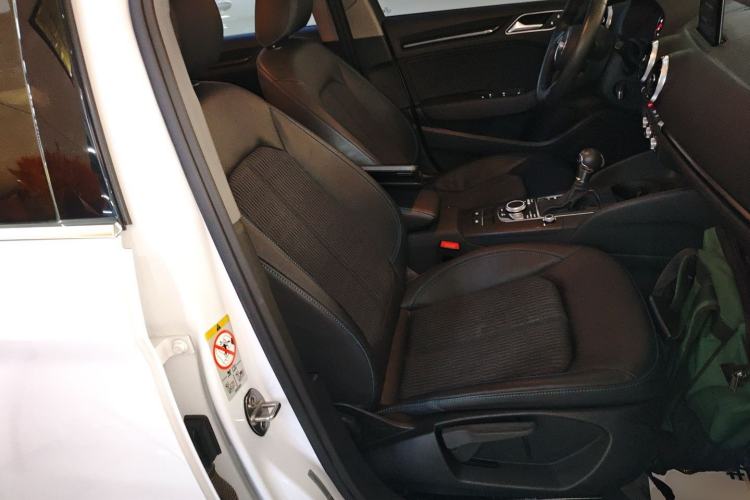 Used Audi A3 2020 Limousine 35 TFSI Fashion Edition China VI Emission Standard
