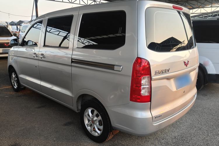 Used Wuling Hongguang V 2022 1.5L Enjoy Edition Electric-Powered LAR