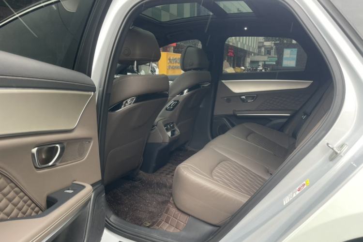 Used BYD Han 2024 EV Glory Edition 605KM Front-Wheel-Drive Premium Model