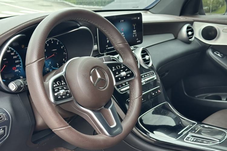 Used Mercedes-Benz GLC 2022 Facelifted GLC 260 L 4MATIC Dynamic Edition
