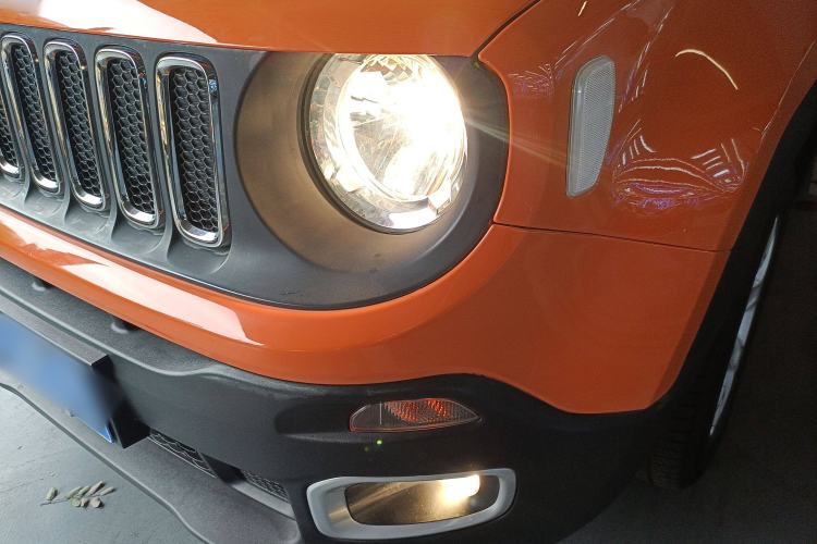 Used  Renegade 2017 180T Automatic High-Energy Version
