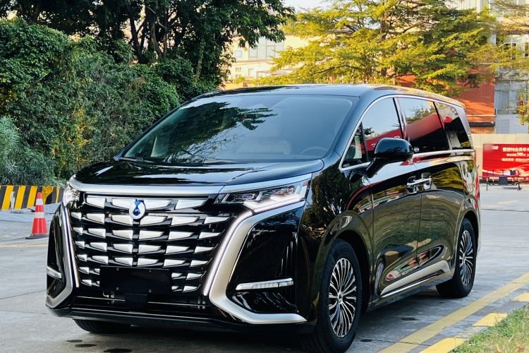 Used Denza D9 2024 DM-i 980 Four-Wheel Drive Prestige Model