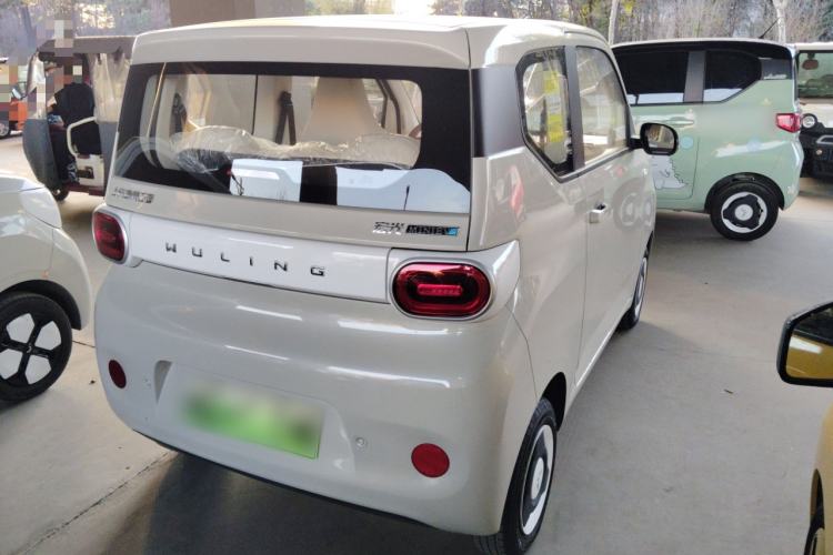 Used Wuling Hongguang MINIEV 2024 3rd Generation 215km Youth Edition
