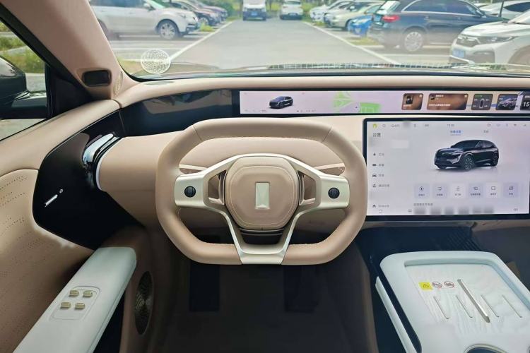 Used  07 2024 Pro+ All-Electric Version
