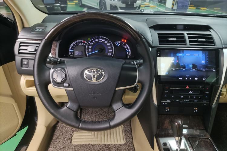 Used Toyota Camry 2015 2.0G Premier Edition