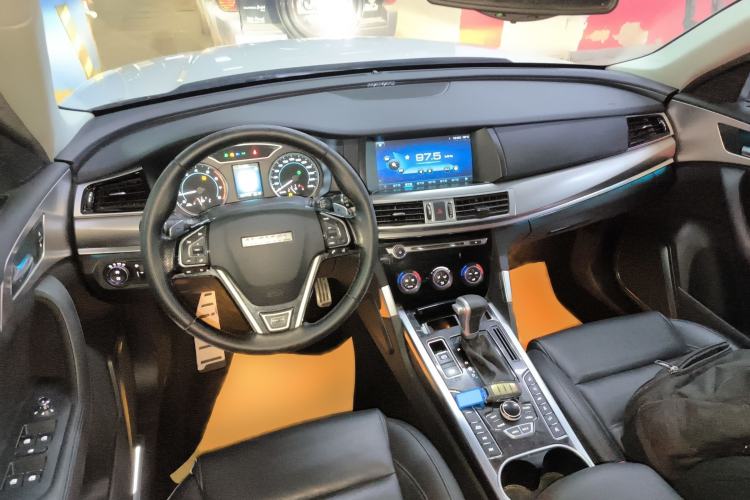 Used Haval H7 2017 Red-Label H7 2.0T Automatic Luxury Model
