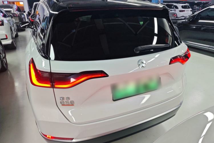 Used Nio ES8 2020 415 km Range 6-Seater Version
