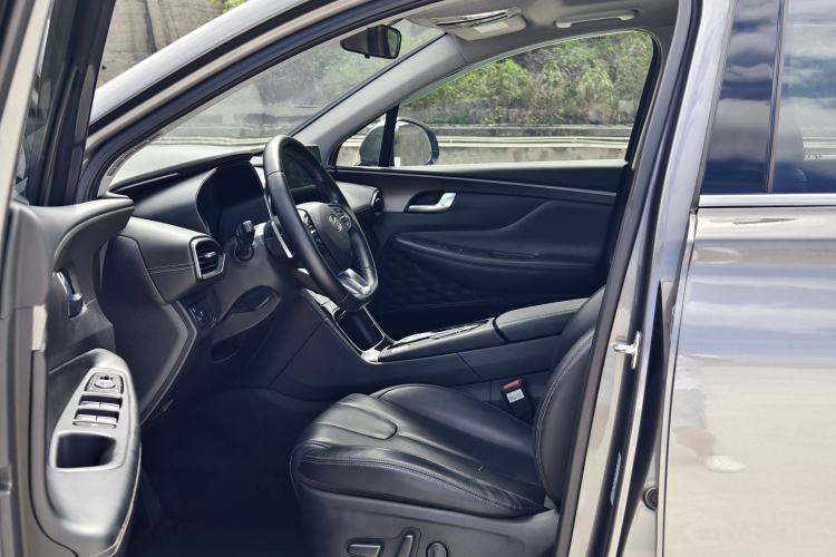 Used Hyundai Santa Fe 2020 380 TGDi Automatic Two-Wheel Drive GLS Luxury Edition
