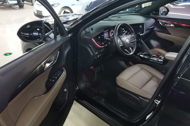 Used Buick Envision 2022 Encore Plus 652T Five-Seat Luxury Model
