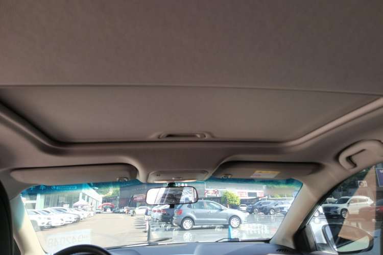 Used Chevrolet Monza 2022 320 Automatic Enjoyment Sunroof Version