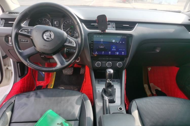 Used Skoda Octavia 2016 1.6L Automatic Smart Drive Edition