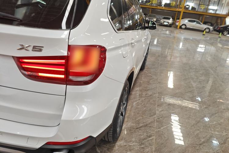 Used BMW X5 2013 xDrive35i U.S. specification
