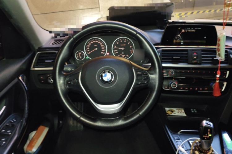 Used BMW 3 Series 2016 320Li Fashion Model
