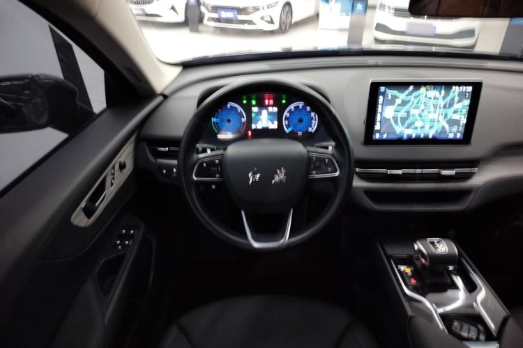 Used Hongqi E-QM5 2024 610 km PLUS
