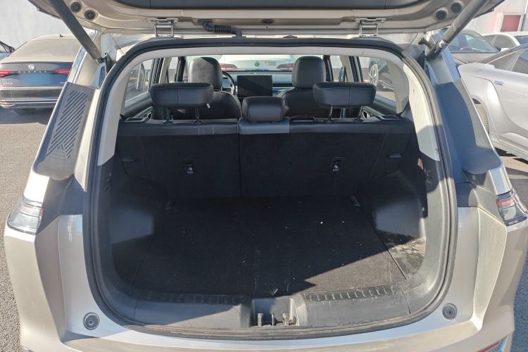 Used AION Y 2022 Plus 70 Tech Edition
