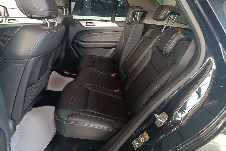 Used Mercedes-Benz M-Class 2015 ML 320 4MATIC