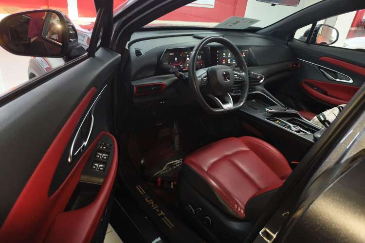 Used Changan UNI-T 2020 1.5T Flagship Version
