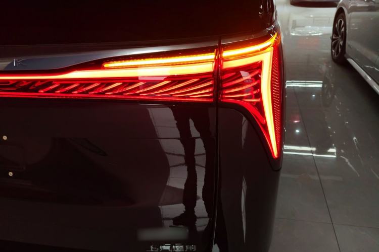 Used Buick Century 2023 2.0T Six-Seater Yinshi Edition