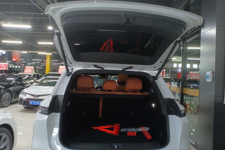 Used Li Auto L6 2024 PRO Model
