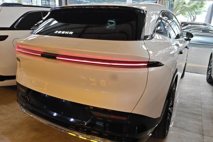 Used Zeekr 7X 2025 100kWh Long-Range All-Wheel Drive Intelligent Driving Version