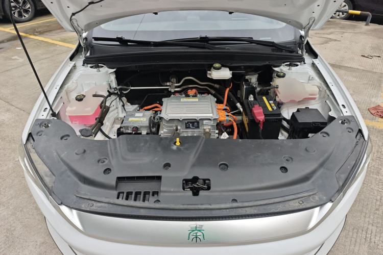 Used BYD Qin PLUS 2021 EV 400KM Leading Comfort Edition
