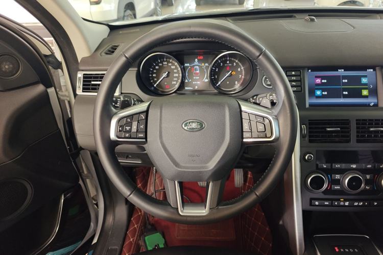 Used Land Rover Discovery Sport 2018 240 PS HSE Version