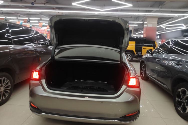 Used Lexus ES 2020 200 Excellence Edition
