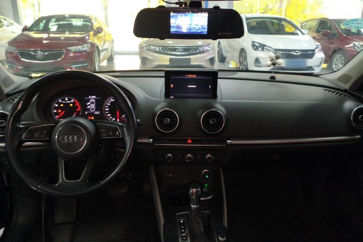 Used Audi A3 2019 Limousine 35 TFSI Ambition China V
