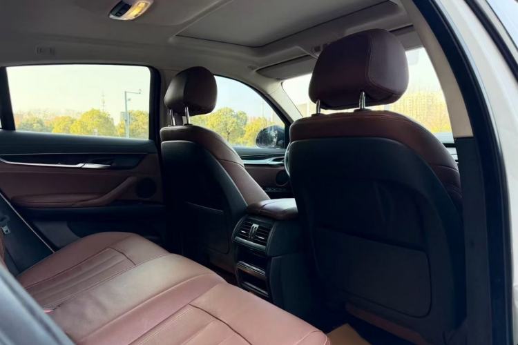 Used BMW X6 2017 xDrive28i
