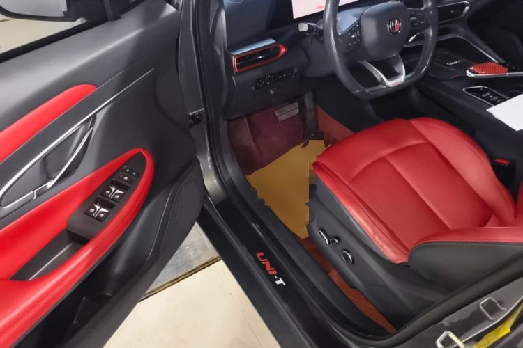 Used Changan UNI-T 2020 1.5T Flagship Version