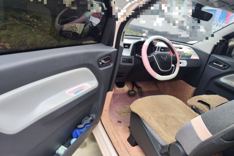 Used Wuling Hongguang MINIEV 2022 Macaron Premium Model – Lithium Iron Phosphate