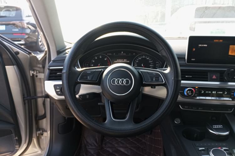 Used Audi A4L 2017 40 TFSI Fashion Model
