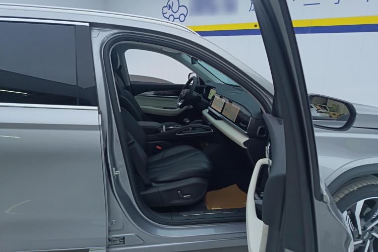 Used Geely Auto Monjaro L 2023 2.0TD High-Power Automatic Two-Wheel Drive Flagship Version
