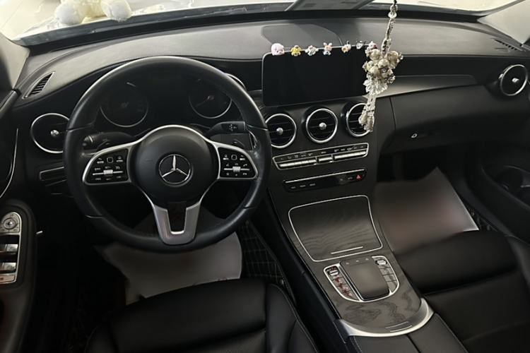 Used Mercedes-Benz C-Class 2019 C 180 L Fashion Edition Sport Version
