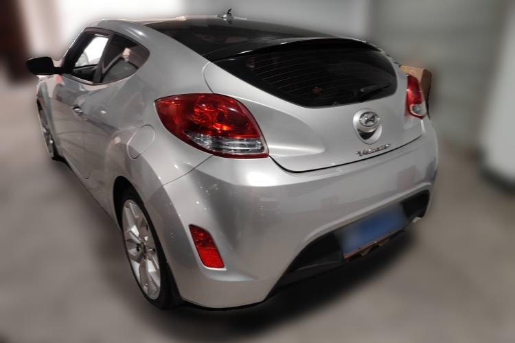 Used Hyundai Veloster 2011 1.6L Automatic Luxury Edition