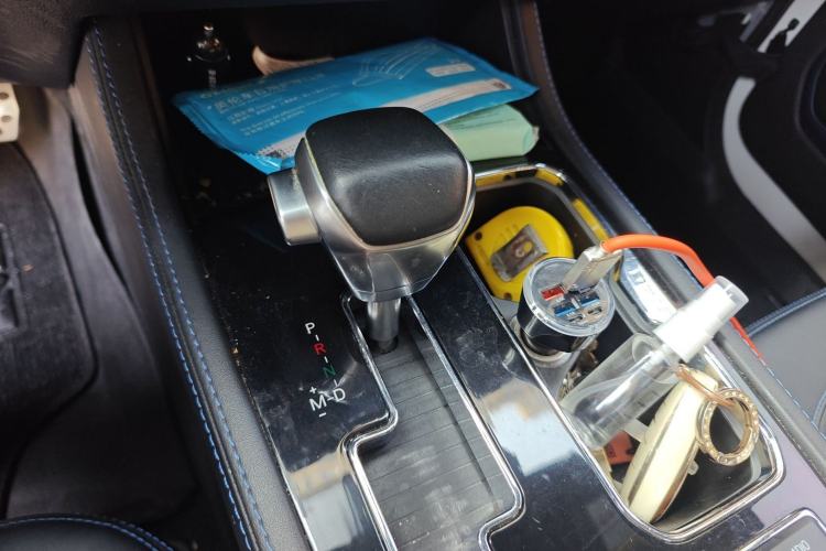 Used  BJ40 2018 PLUS 2.3T Automatic Four-Wheel Drive Flagship Version China V Emission Standard
