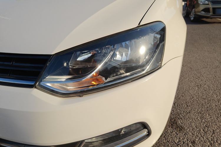 Used Volkswagen Polo 2014 1.6L Automatic Comfort Edition
