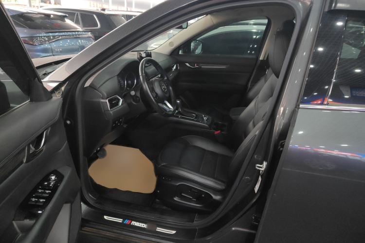 Used Mazda CX-5 2020 Revised Version 2.0L Automatic Two-Wheel Drive ZhiZun Trim
