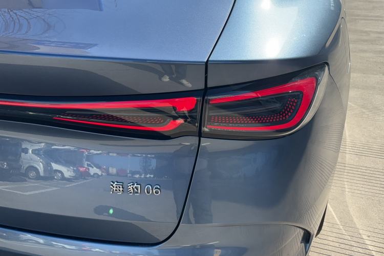 Used BYD Seal 06 New Energy 2024 DM-i 120KM Flagship Model
