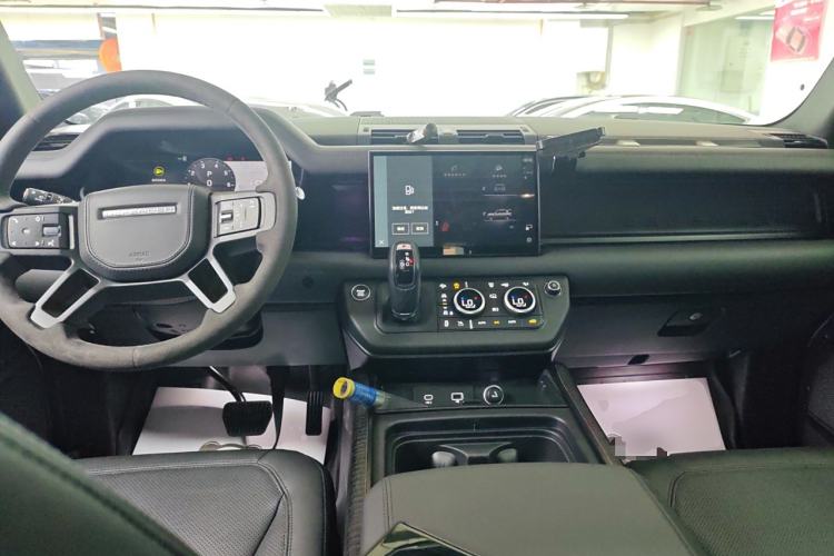 Used Land Rover Defender 2023 110 3.0T P400 Dark Edition
