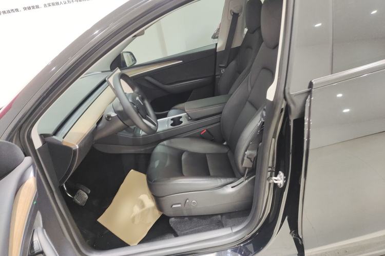 Used Tesla Model Y 2021 Standard Range Rear-Wheel Drive Version