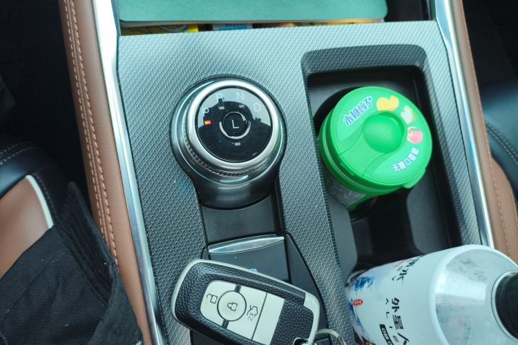 Used Ford Explorer 2023 EcoBoost 285 Four-Wheel Drive Titanium Edition 7-Seater
