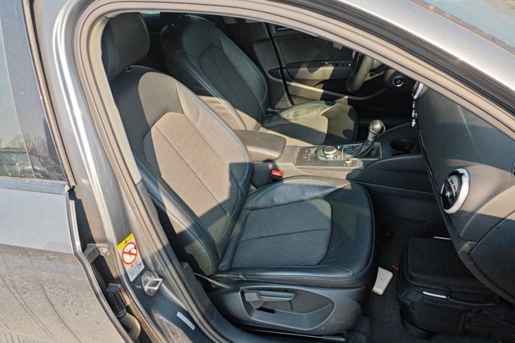 Used Audi A3 2020 Limousine 35 TFSI Fashion Edition China VI Emission Standard
